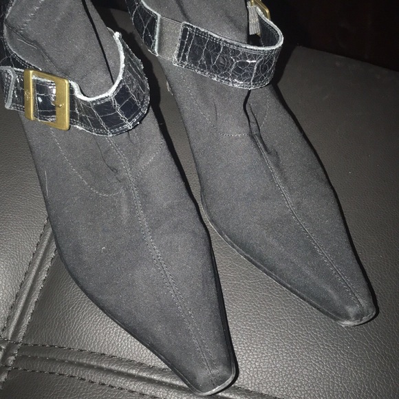 Donald Pliner bootie - Picture 2 of 4